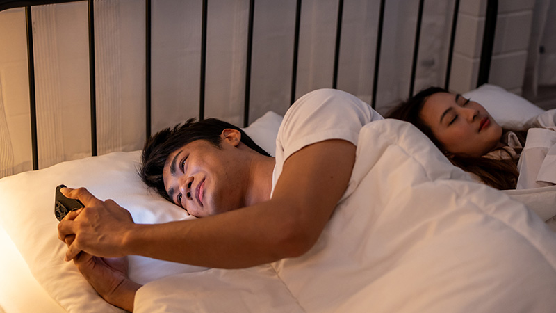 調查發現兩人仍持續往來,讓妻子有了更明確的依據
